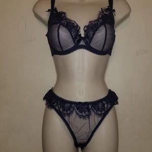 Agent Provocateur Piper bra and ouvert sz 4 L NWT